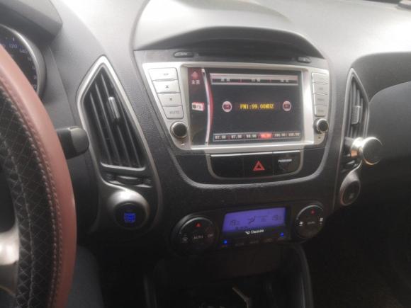 [上海·沪C] 二手现代北京现代ix352012款 2.0L 自动两驱精英版GLS