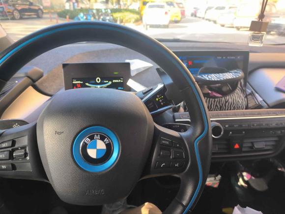 [青岛·鲁B] 二手宝马宝马i32014款 豪华型