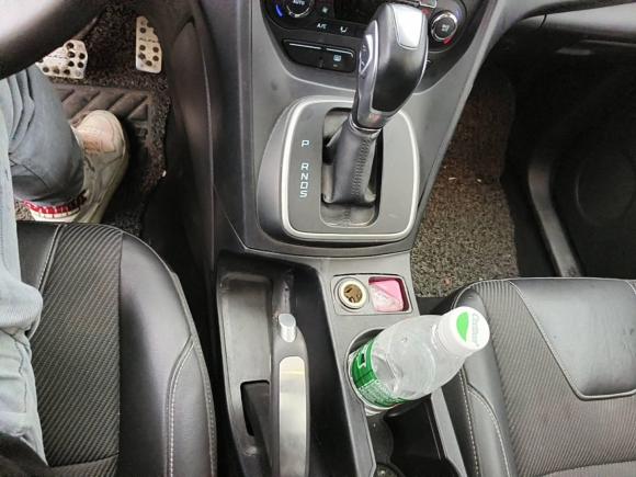 [青岛·鲁B] 二手福特翼虎2015款 1.5L GTDi 两驱风尚型