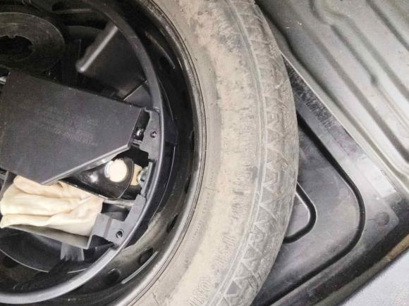 [苏州·苏E] 二手奔驰奔驰E级2015款 E 320 L 4MATIC