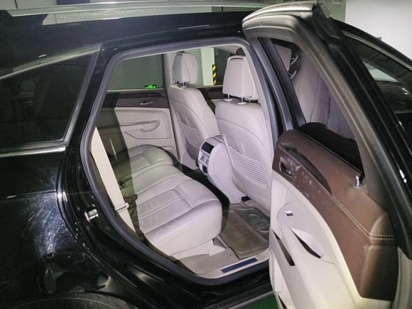 [上海·沪K] 二手凯迪拉克凯迪拉克SRX2010款 3.0L 豪华版