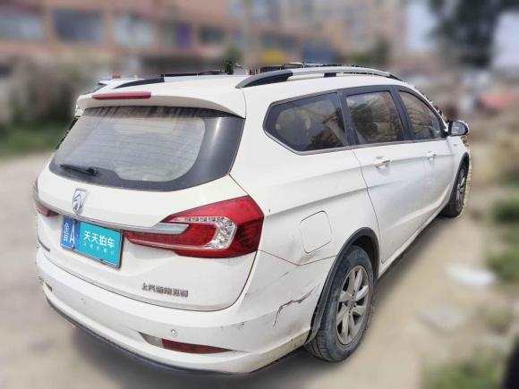 [济南·鲁A] 二手宝骏宝骏310W2017款 1.5L 手动时尚型 国VI