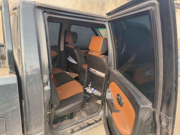 [青岛·鲁U] 二手江铃宝典2016款 2.8T新超值柴油两驱加长货基本型长JX493ZLQ4F