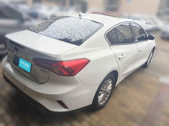 [南京·苏A] 二手福特福克斯2021款 三厢 EcoBoost 180 自动锋潮型