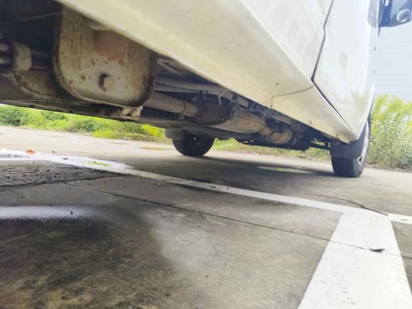 [常州·苏D] 二手东风御风御风2014款 2.5T御利宝物流车中轴中顶ZD25