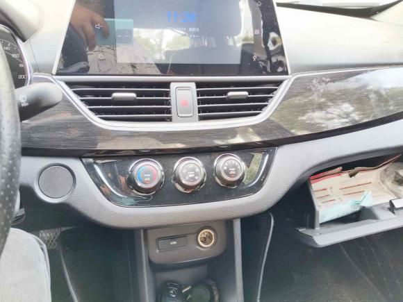 [无锡·苏B] 二手宝骏宝骏3102017款 1.5L 手动豪华型