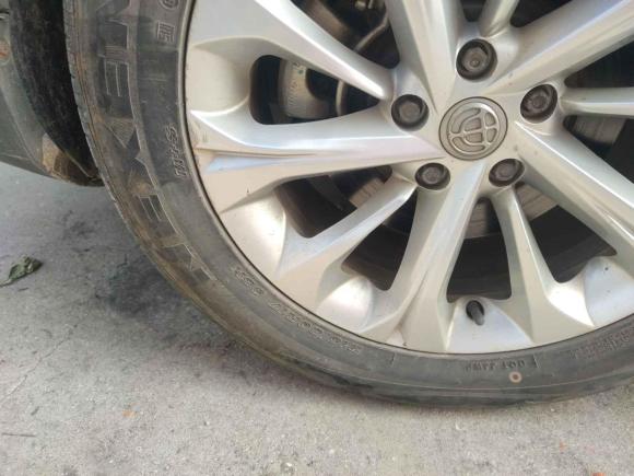 [嘉兴·赣E] 二手中华中华V32015款 1.5L 手动基本型