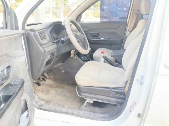 [西安·陕U] 二手五菱汽车五菱宏光V2019款 1.5L劲享版国VI LAR