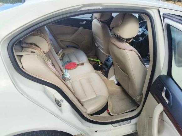 [上海·鲁N] 二手斯柯达明锐2013款 1.6L 自动逸俊版