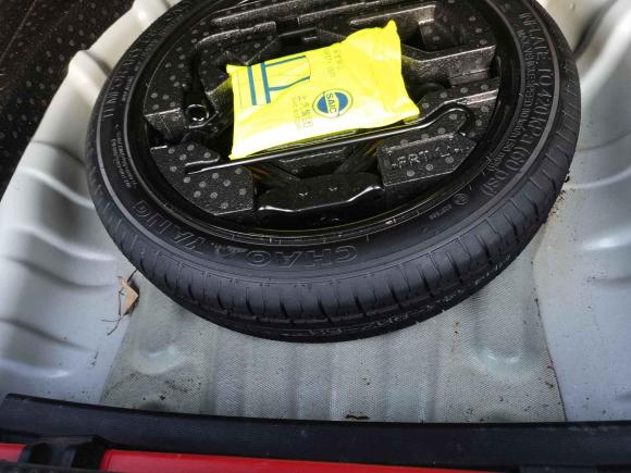 [武汉·豫S] 二手荣威荣威i52020款 1.5L 自动4G互联领豪旗舰版