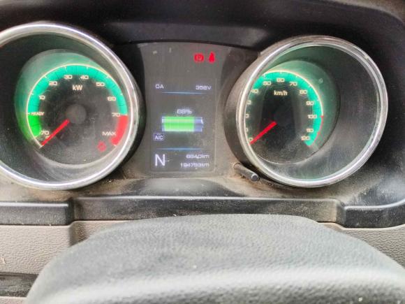 [苏州·苏E] 二手东风御风御风EM262023款 标准版 41.472kWh 河南锂动