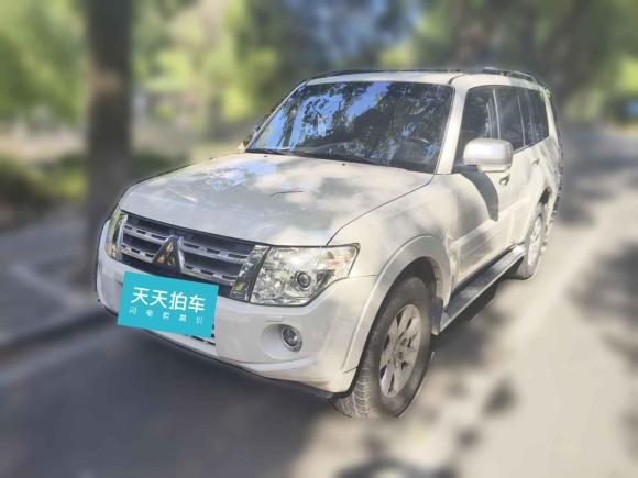 [苏州·苏U] 二手三菱帕杰罗2011款 3.0L 精英版