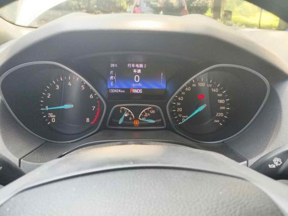 [成都·川A] 二手福特福克斯2017款 三厢 EcoBoost 180 自动精英型