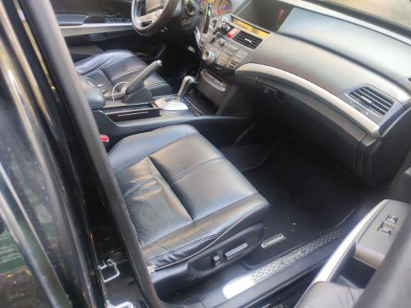 [上海·沪B] 二手本田歌诗图2012款 2.4L 尊享版