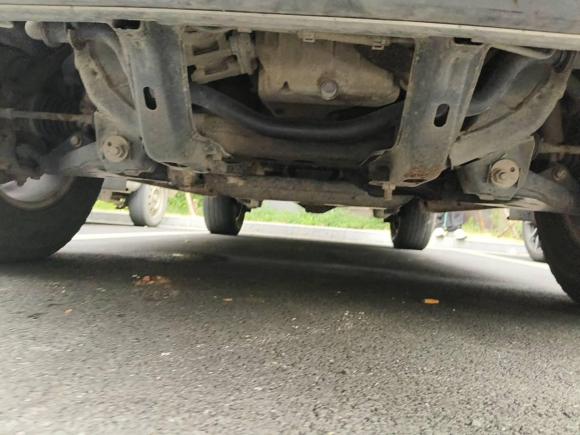 [合肥·皖H] 二手江铃驭胜S3502016款 2.0T 手动四驱汽油豪华天窗版5座