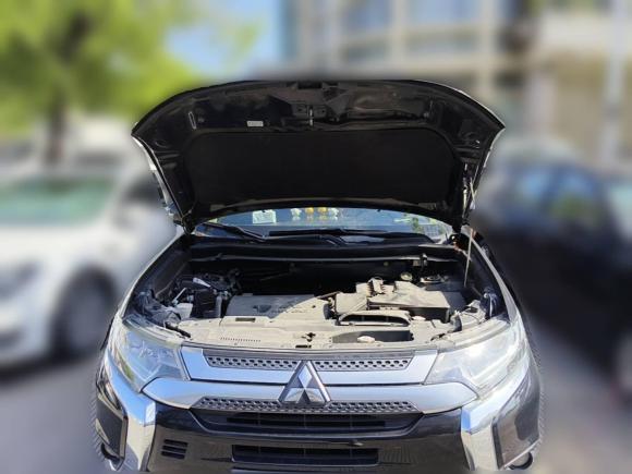 [杭州·浙D] 二手三菱欧蓝德2020款 2.0L 两驱畅享版 5座