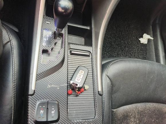 [金华·浙G] 二手现代索纳塔2011款 2.0L 自动至尊版