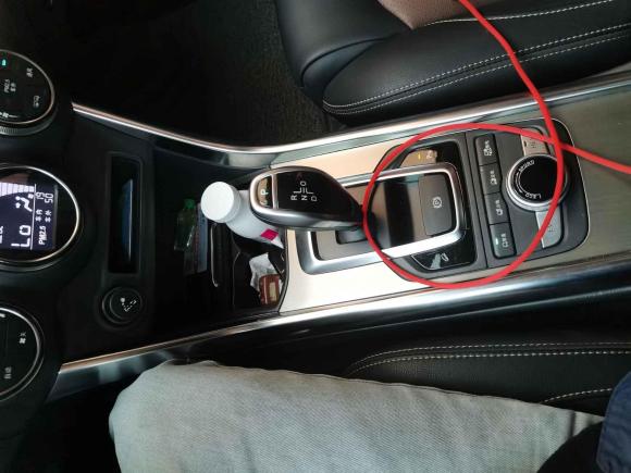 [上海·沪A] 二手比亚迪宋新能源2017款 宋DM 1.5TID 全时四驱尊贵型