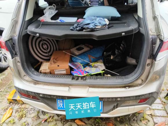 [上海·陕D] 二手东南东南DX32016款 1.5L 手动尊贵型