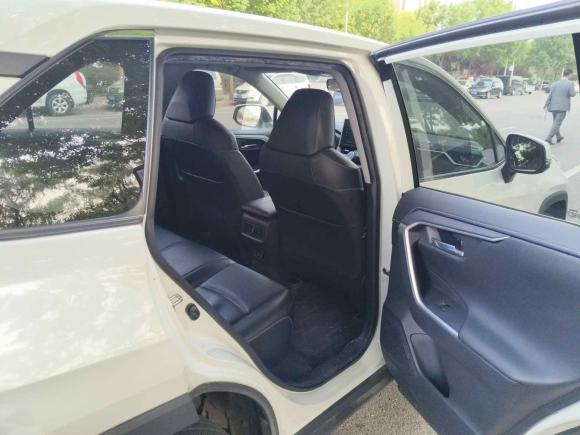 [北京·京H] 二手丰田RAV4荣放2020款 2.0L CVT两驱风尚PLUS版