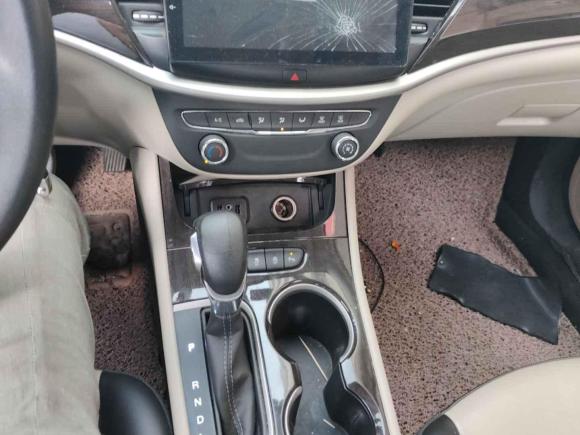 [深圳·赣D] 二手别克威朗2018款 三厢 15S 自动领先型