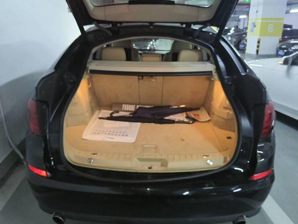 [上海·沪M] 二手宝马宝马5系GT2010款 535i 豪华型