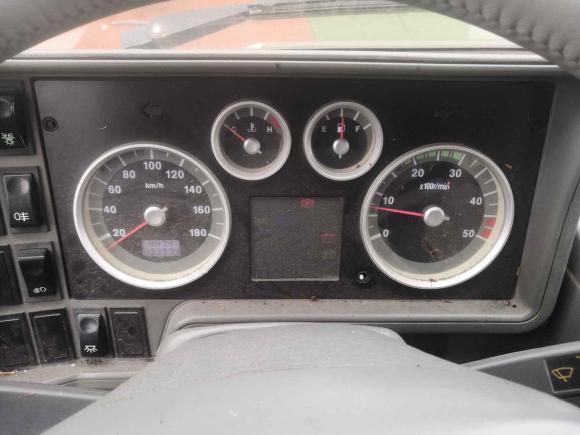 [成都·川A] 二手依维柯依维柯得意2012款 2.5T-A35物流1版中顶