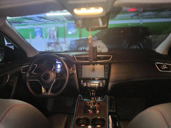 [西安·陕U] 二手日产逍客2022款 2.0L CVT XV Prem豪华版