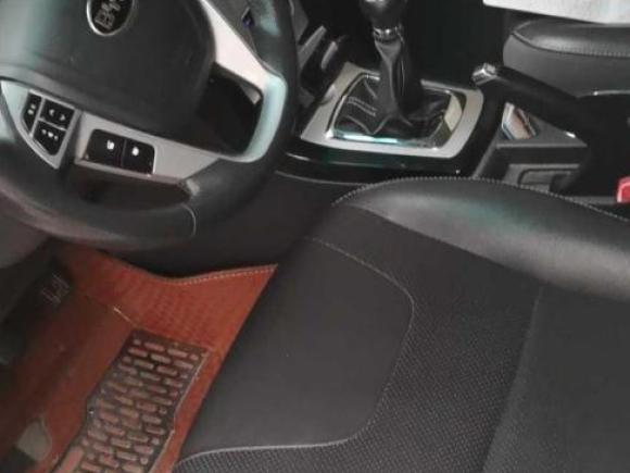 [南昌·赣A] 二手比亚迪速锐2014款 1.5L 手动豪华型