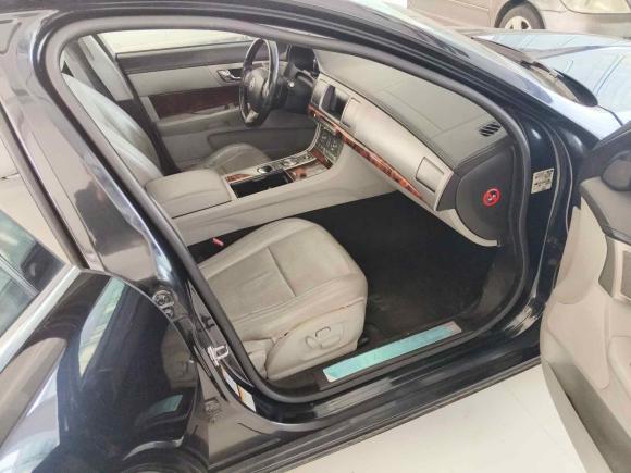 [上海·沪C] 二手捷豹捷豹XFL2008款 XF 3.0 V6优质豪华版