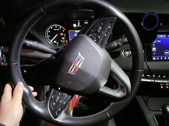 [南京·苏A] 二手凯迪拉克凯迪拉克XT42018款 28T 两驱豪华型