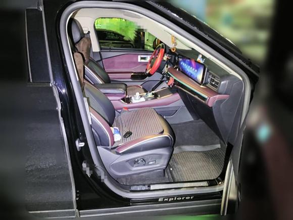 [芜湖·皖B] 二手福特探险者2023款 EcoBoost 285 四驱钛金版 7座