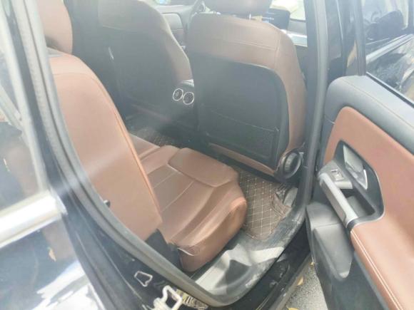 [深圳·粤B] 二手奔驰奔驰GLB2021款 GLB 180 时尚型