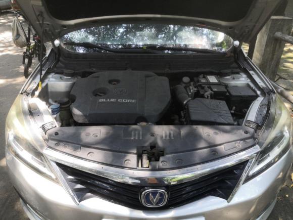 [佛山·粤X] 二手长安悦翔V72015款 1.6L 手动乐活型 国IV