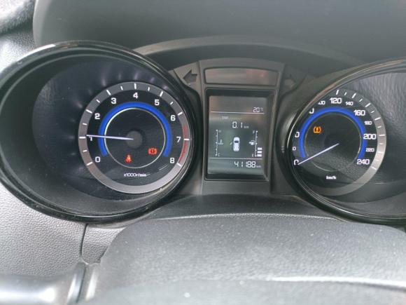 [济南·鲁A] 二手长安长安CS152016款 1.5L 手动豪华版