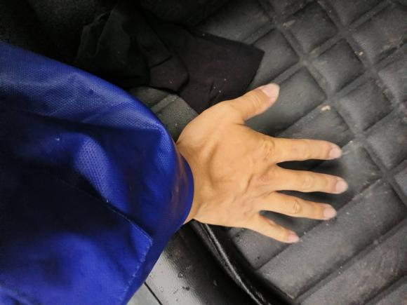 [南京·苏L] 二手奇瑞艾瑞泽82023款 高能版 2.0T DCT劲