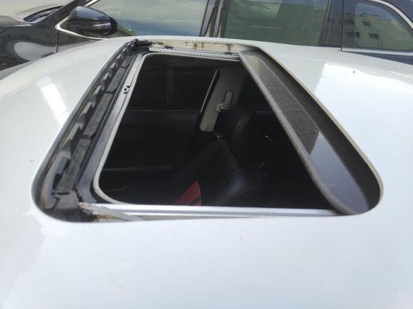 [温州·浙C] 二手日产LANNIA 蓝鸟2016款 1.6L CVT炫酷版