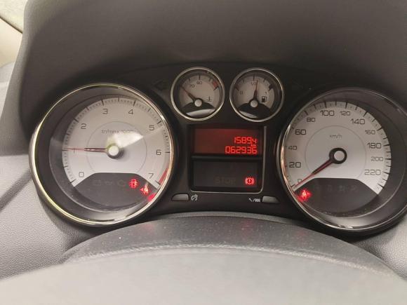 [成都·川A] 二手标致标致3082014款 乐享版 经典 1.6L 手动优尚型