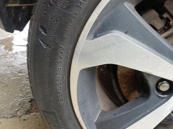 [济南·鲁A] 二手比亚迪比亚迪S72015款 2.0T 升级版 自动尊贵型