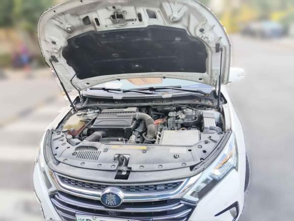 [宁波·浙B] 二手比亚迪秦新能源2017款 1.5T 尊贵型