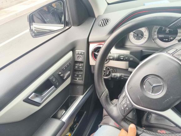 [杭州·浙A] 二手奔驰奔驰GLK级2013款 GLK 300 4MATIC 动感天窗型