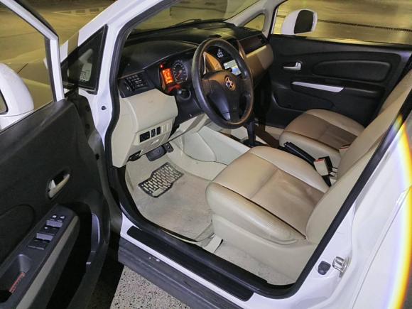 [武汉·鄂F] 二手启辰启辰R502013款 1.6L 自动豪华版