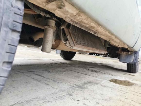 [无锡·苏B] 二手依维柯依维柯褒迪2012款 2.5T-A32 基本型