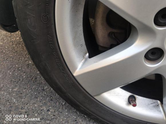 [上海·沪B] 二手大众途安2013款 1.4T DSG舒适版5座