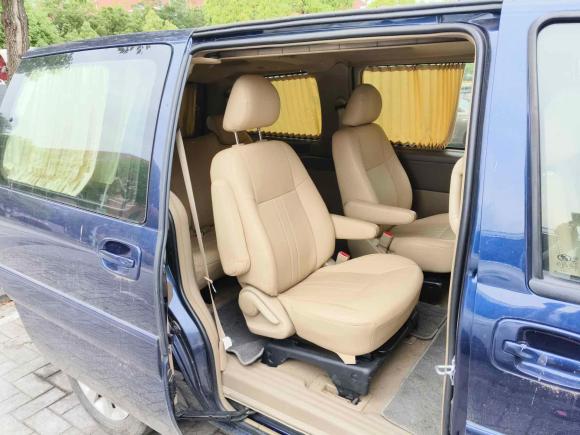 [南京·苏A] 二手别克别克GL82013款 2.4L 经典版