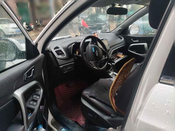 [南京·苏A] 二手奇瑞瑞虎2014款 2.0L CVT家尊版