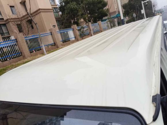 [无锡·苏U] 二手金龙凯锐浩克2021款 2.0L畅运标准6座平顶1TZS