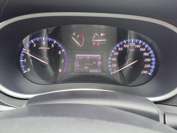 [南京·皖C] 二手启辰启辰T902017款 2.0L CVT智尚版