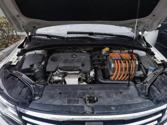 [嘉兴·浙A] 二手荣威荣威i6新能源2017款 45T 混动互联智享版