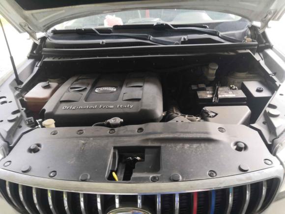 [成都·川A] 二手SWM斯威汽车SWM斯威X72016款 1.5T 手动豪华型 7座